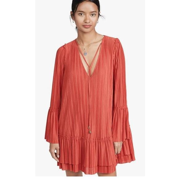 Free People Cant Help it tiered pleated red Long sleeve boho mini dress xs - Picture 1 of 10